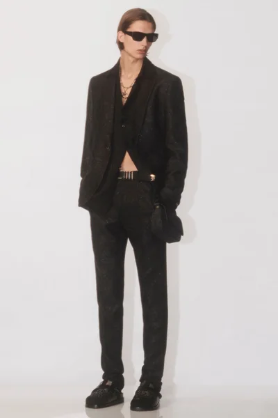 Look 28